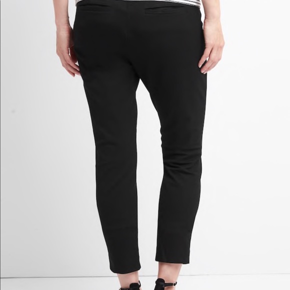 GAP Maternity Inset Panel Skinny Ankle Pants (18) - Picture 4 of 8